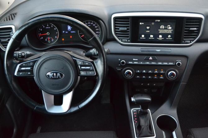Kia Sportage IV Рестайлинг с пробегом 2018 года, цена 1 950 000 рублей, 133293 км, внедорожник, Автокод Объявления