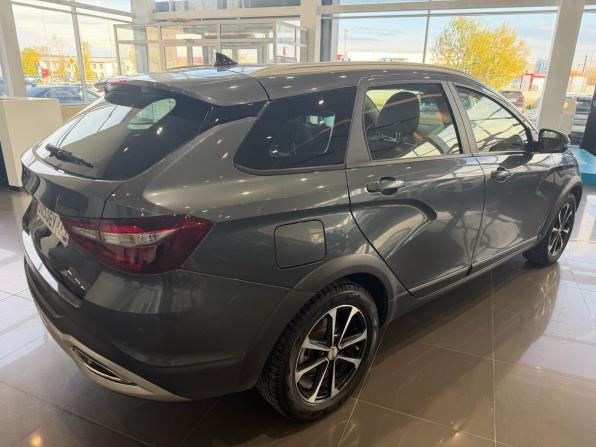 Lada (ВАЗ) Vesta I Рестайлинг (NG) с пробегом 2024 года, цена 1 595 000 рублей, 15000 км, универсал, Автокод Объявления