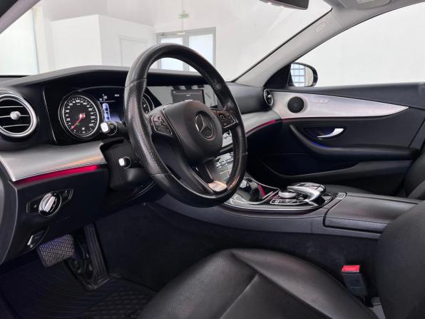 Mercedes-Benz E-Класс V (W213 S213 C238) с пробегом 2017 года, цена 2 750 000 рублей, 163536 км, седан, Автокод Объявления