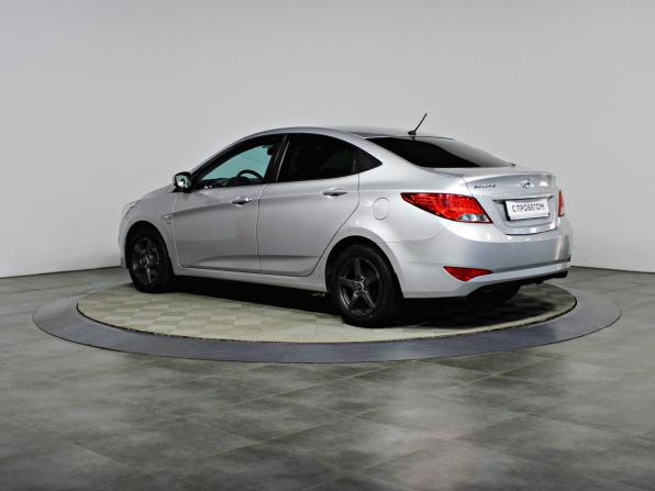 Hyundai Solaris I Рестайлинг с пробегом 2016 года, цена 957 000 рублей, 251261 км, седан, Автокод Объявления