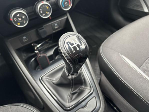 Lada (ВАЗ) Vesta I Рестайлинг (NG) с пробегом 2023 года, цена 1 195 000 рублей, 17695 км, седан, Автокод Объявления