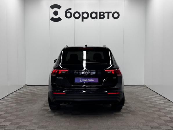 Volkswagen Tiguan II с пробегом 2017 года, цена 1 630 000 рублей, 226544 км, внедорожник, Автокод Объявления