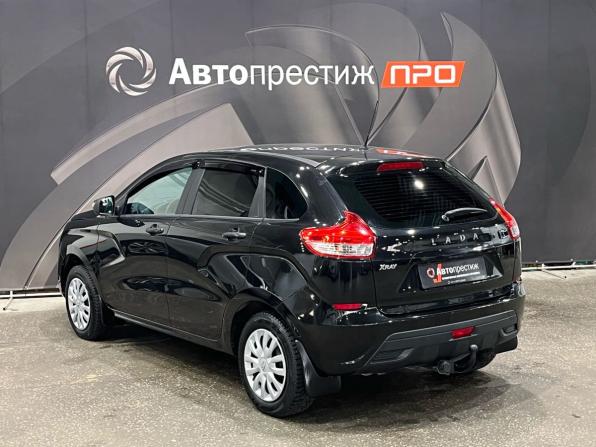 Lada (ВАЗ) XRAY I с пробегом 2018 года, цена 724 000 рублей, 131606 км, хэтчбек, Автокод Объявления