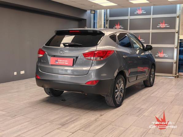 Hyundai ix35 I Рестайлинг с пробегом 2015 года, цена 1 368 000 рублей, 165000 км, внедорожник, Автокод Объявления