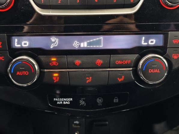 Nissan Qashqai II с пробегом 2014 года, цена 1 555 000 рублей, 62399 км, внедорожник, Автокод Объявления