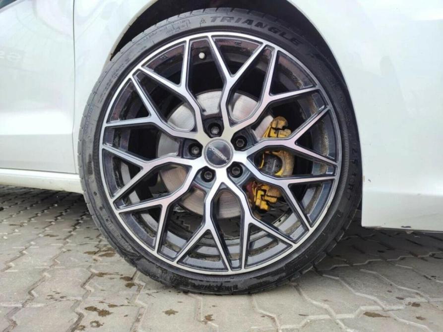 Volkswagen Polo V Рестайлинг Набережные Челны  - изображение 4