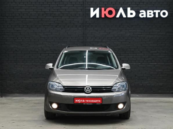 Volkswagen Golf Plus II с пробегом 2012 года, цена 840 000 рублей, 157848 км, хэтчбек, Автокод Объявления