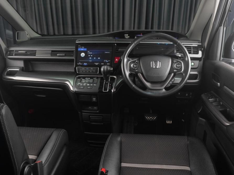 Honda Stepwgn V Рестайлинг Тюмень  - изображение 6