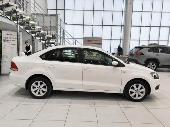 Volkswagen Polo V с пробегом 2012 года, цена 999 000 рублей, 76000 км, седан, Автокод Объявления