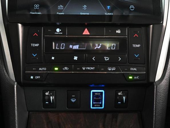 Toyota Camry VII (XV50) Рестайлинг с пробегом 2014 года, цена 2 019 000 рублей, 208106 км, седан, Автокод Объявления
