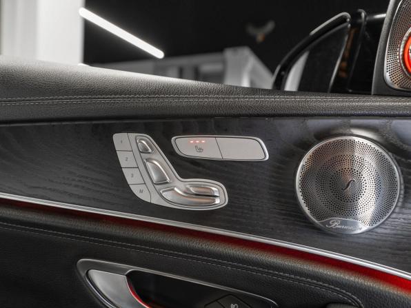 Mercedes-Benz E-Класс V (W213 S213 C238) Рестайлинг с пробегом 2020 года, цена 4 100 000 рублей, 107256 км, седан, Автокод Объявления