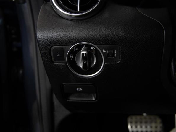 Mercedes-Benz SLK-Класс III (R172) с пробегом 2011 года, цена 2 100 000 рублей, 159075 км, родстер, Автокод Объявления