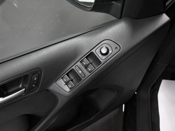 Volkswagen Tiguan I Рестайлинг с пробегом 2013 года, цена 1 155 000 рублей, 187431 км, внедорожник, Автокод Объявления