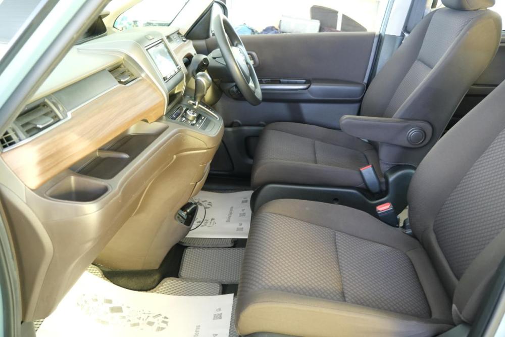 Honda Freed II Рестайлинг Омск  - изображение 17