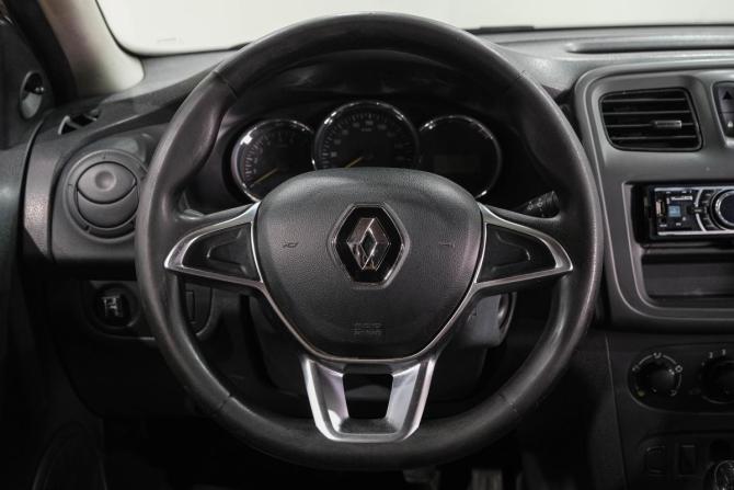 Renault Logan II Рестайлинг с пробегом 2021 года, цена 499 000 рублей, 318000 км, седан, Автокод Объявления