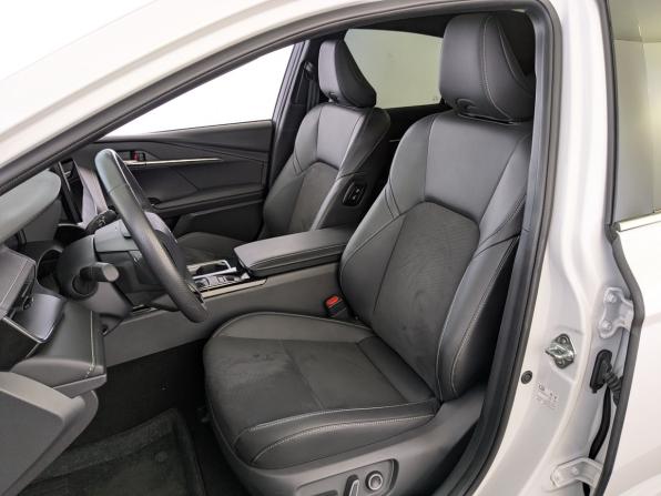 Toyota Camry IX (XV80) China Market с пробегом 2024 года, цена 3 850 000 рублей, 12589 км, седан, Автокод Объявления