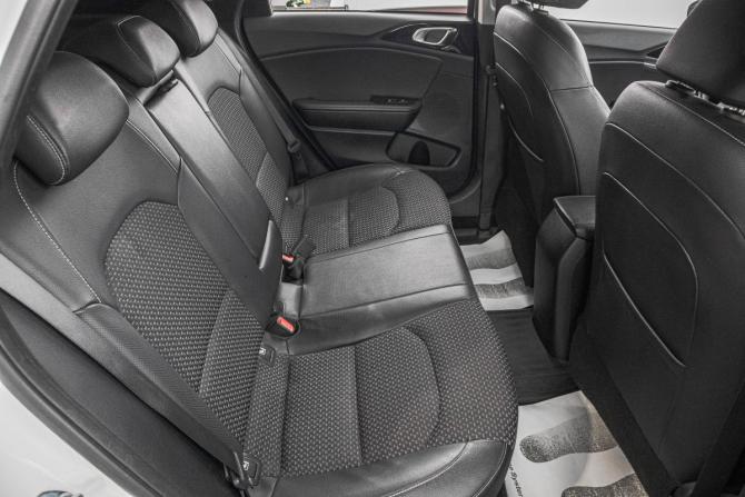 Kia Ceed III с пробегом 2018 года, цена 1 399 000 рублей, 167000 км, хэтчбек, Автокод Объявления