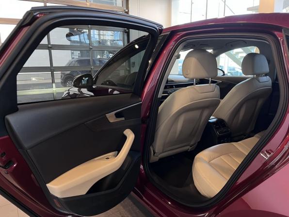 Audi A4 V (B9) с пробегом 2019 года, цена 2 212 000 рублей, 105527 км, седан, Автокод Объявления
