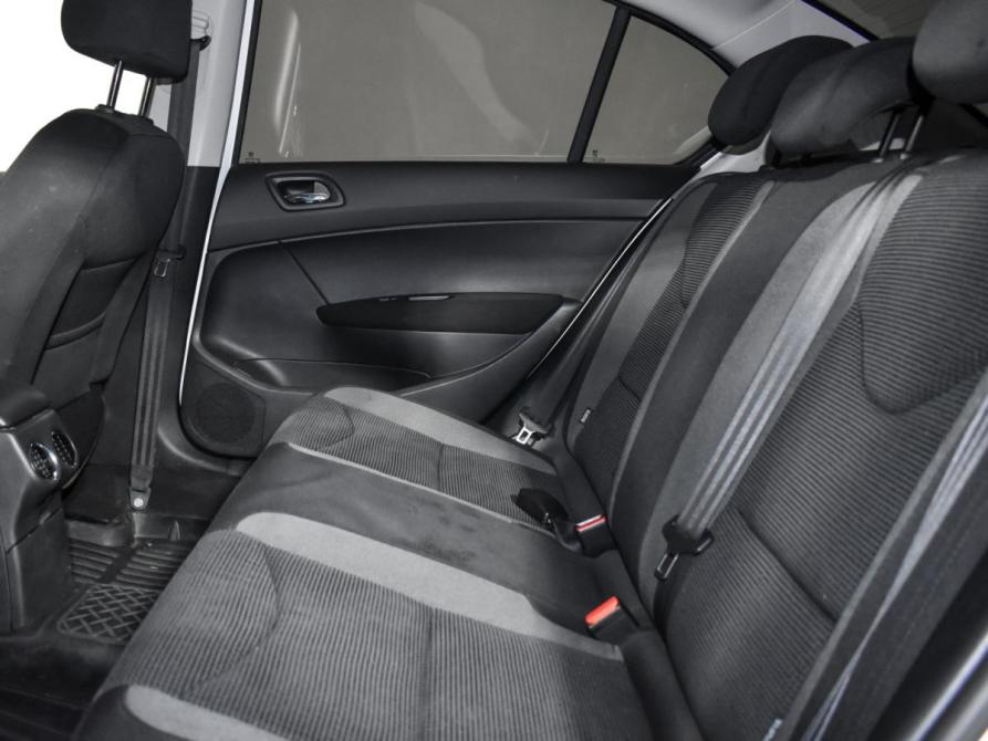 Peugeot 408 I Санкт-Петербург  - изображение 13