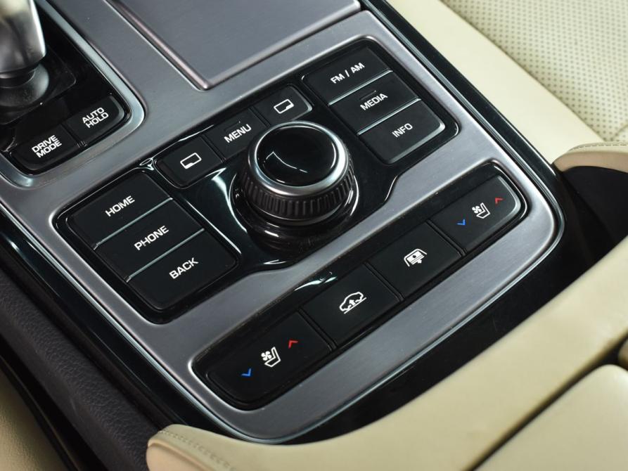 Hyundai Equus II Рестайлинг Кемерово  - изображение 20