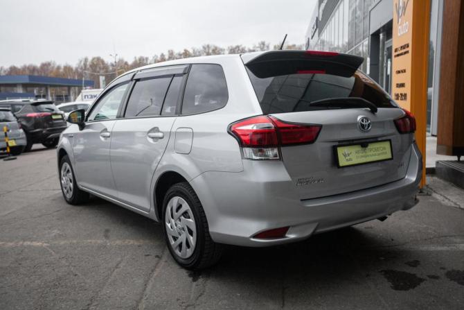 Toyota Corolla XI (E160 E170) Рестайлинг 2 с пробегом 2018 года, цена 1 258 000 рублей, 97000 км, универсал, Автокод Объявления