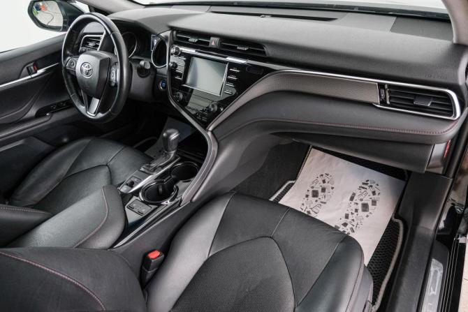 Toyota Camry VIII (XV70) с пробегом 2020 года, цена 3 199 000 рублей, 84652 км, седан, Автокод Объявления