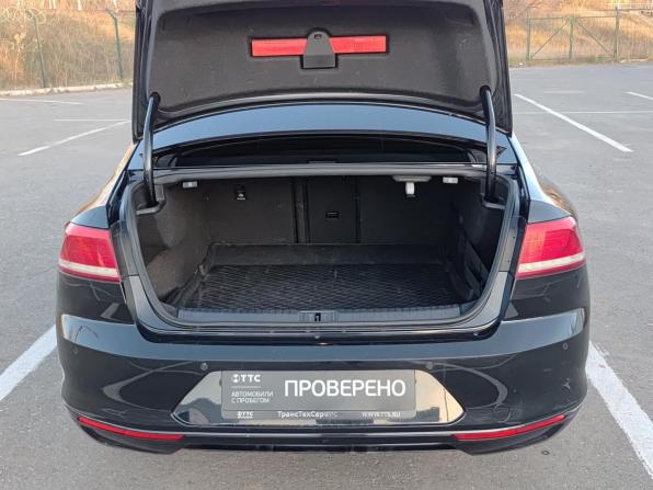 Volkswagen Passat B8 с пробегом 2016 года, цена 1 380 000 рублей, 226741 км, седан, Автокод Объявления