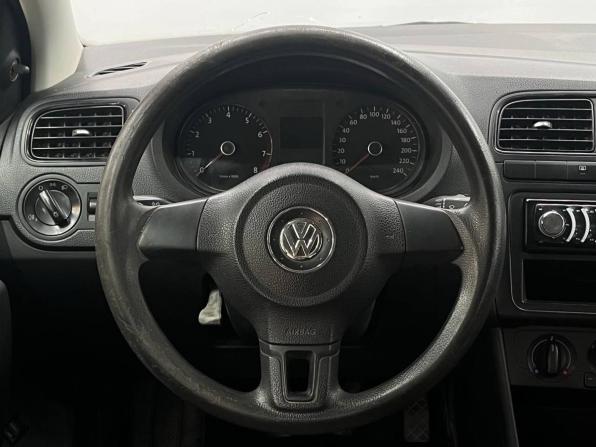Volkswagen Polo V с пробегом 2010 года, цена 699 900 рублей, 162000 км, седан, Автокод Объявления
