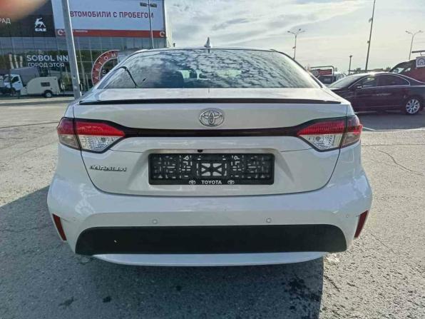 Toyota Corolla XI (E160 E170 E180) Рестайлинг 1 с пробегом 2019 года, цена 2 050 000 рублей, 24000 км, седан, Автокод Объявления