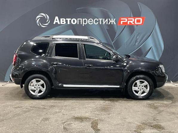Renault Duster I Рестайлинг с пробегом 2018 года, цена 1 429 000 рублей, 112326 км, внедорожник, Автокод Объявления