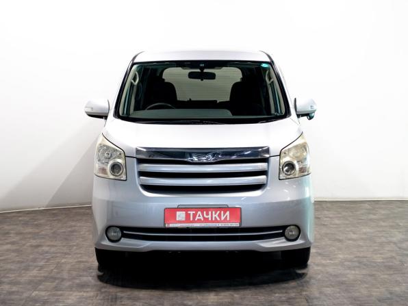 Toyota Noah II (R70) с пробегом 2008 года, цена 1 115 000 рублей, 297750 км, минивэн, Автокод Объявления
