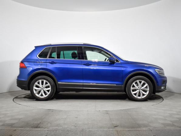 Volkswagen Tiguan II с пробегом 2020 года, цена 2 760 000 рублей, 111300 км, внедорожник, Автокод Объявления