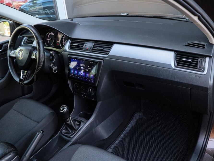 Skoda Rapid I Рестайлинг Москва  - изображение 8