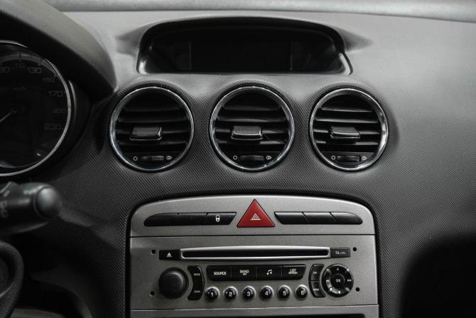 Peugeot 308 I с пробегом 2010 года, цена 439 000 рублей, 261000 км, хэтчбек, Автокод Объявления