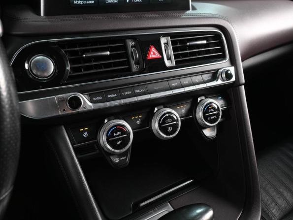 Genesis G70 I с пробегом 2019 года, цена 2 679 000 рублей, 141598 км, седан, Автокод Объявления