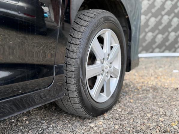 Toyota Voxy III (R80) с пробегом 2014 года, цена 1 450 000 рублей, 136390 км, минивэн, Автокод Объявления