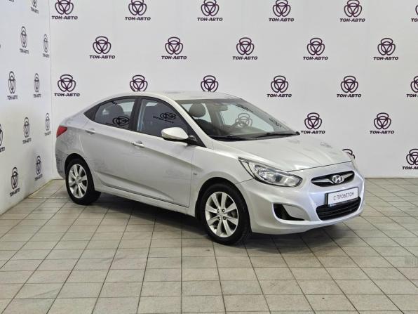 Hyundai Solaris I с пробегом 2012 года, цена 625 000 рублей, 224000 км, седан, Автокод Объявления