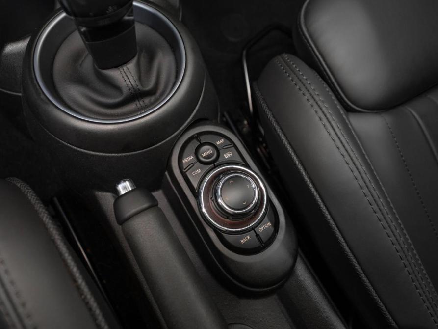 Mini Hatch III (F55/F56) Рестайлинг 2 Москва  - изображение 24