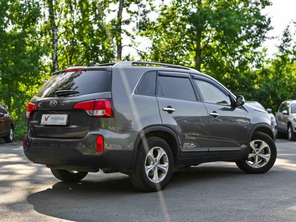 Kia Sorento II Рестайлинг с пробегом 2012 года, цена 1 450 000 рублей, 227890 км, внедорожник, Автокод Объявления