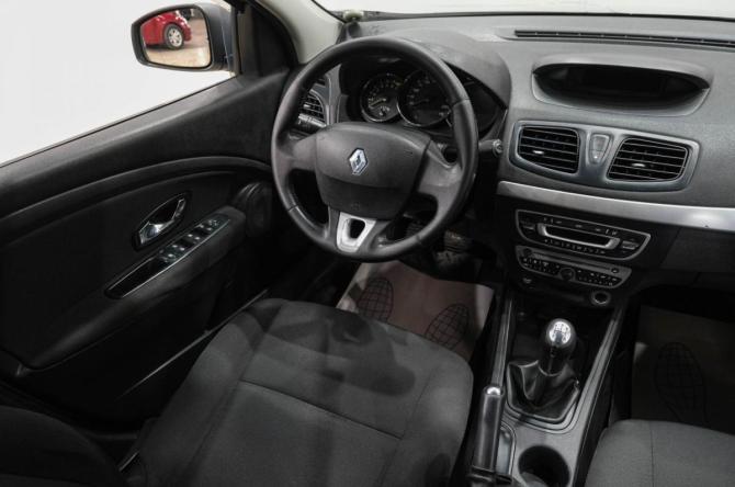 Renault Fluence I с пробегом 2012 года, цена 629 000 рублей, 223000 км, седан, Автокод Объявления