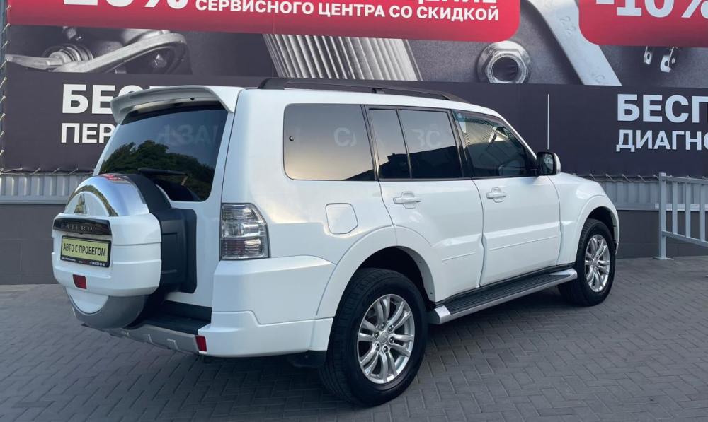 Mitsubishi Pajero IV Рестайлинг 1 Ростов-на-Дону  - изображение 7