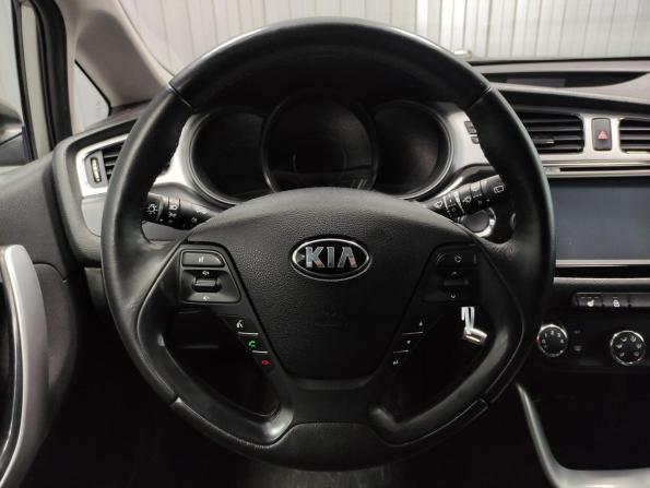 Kia Ceed II с пробегом 2013 года, цена 967 000 рублей, 131638 км, хэтчбек, Автокод Объявления