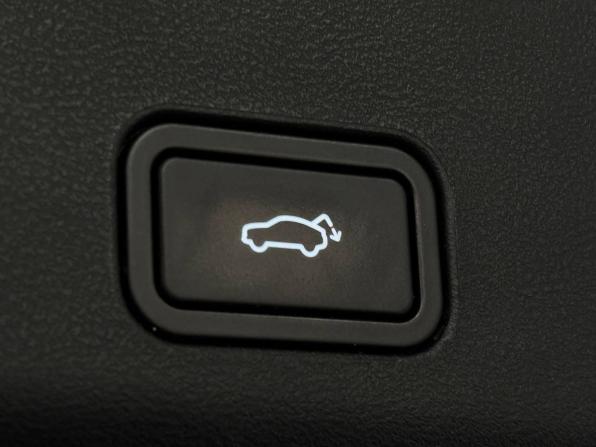 Geely Monjaro I с пробегом 2023 года, цена 3 250 000 рублей, 60000 км, внедорожник, Автокод Объявления