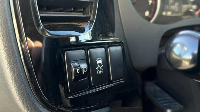 Mitsubishi Outlander III с пробегом 2013 года, цена 1 260 000 рублей, 200000 км, внедорожник, Автокод Объявления