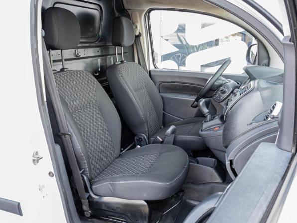 Renault Kangoo II Рестайлинг с пробегом 2013 года, цена 825 000 рублей, 168557 км, фургон, Автокод Объявления