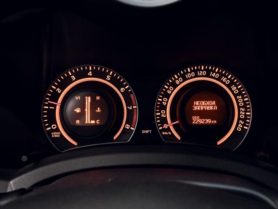 Toyota Auris I Екатеринбург  - изображение 9