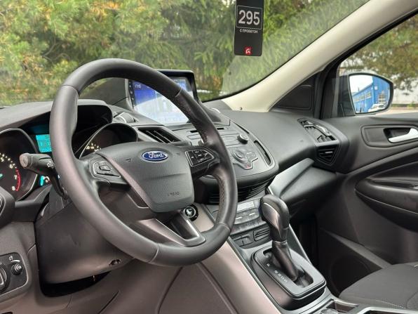 Ford Kuga II Рестайлинг с пробегом 2018 года, цена 1 249 000 рублей, 258492 км, внедорожник, Автокод Объявления