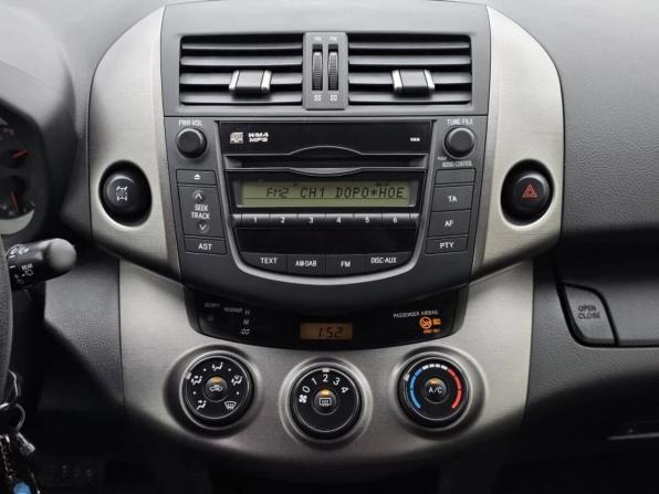 Toyota RAV4 III (XA30) Рестайлинг с пробегом 2011 года, цена 1 030 000 рублей, 246153 км, внедорожник, Автокод Объявления