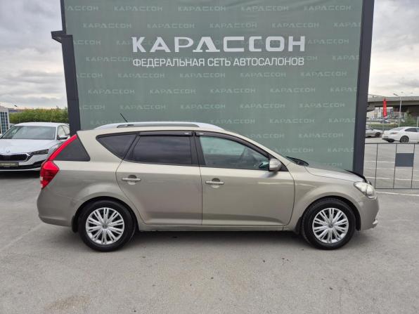Kia Ceed I Рестайлинг с пробегом 2011 года, цена 748 000 рублей, 208735 км, универсал, Автокод Объявления