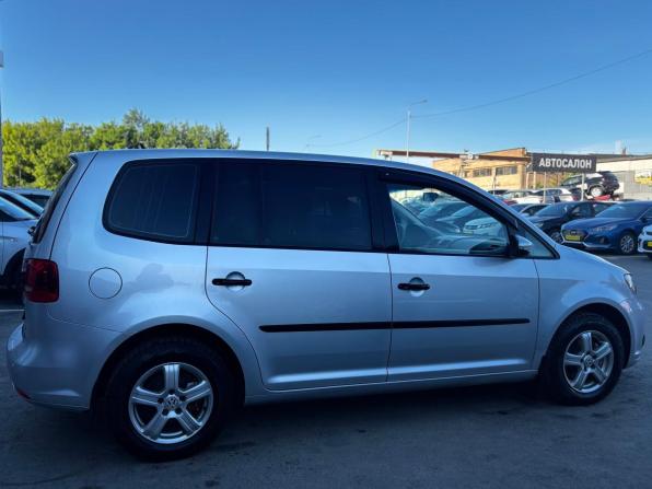 Volkswagen Touran I Рестайлинг 2 с пробегом 2011 года, цена 1 050 000 рублей, 189427 км, компактвэн, Автокод Объявления